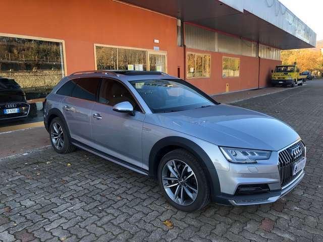 Audi A4 allroad 3.0 tdi Bus. 218cv s-tronic Tetto Matrix Virtual