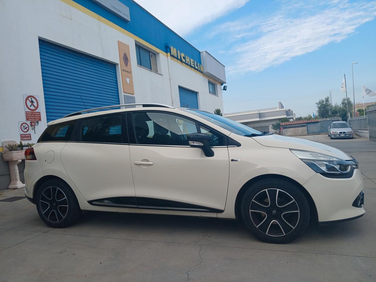 RENAULT Clio Sporter Duel 1.500 dCi 75cv