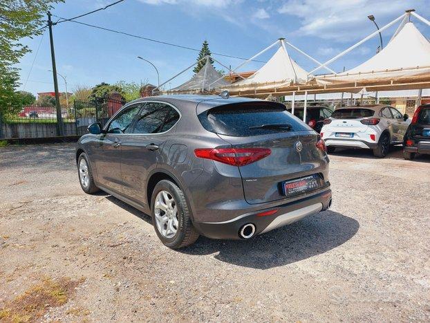 Alfa Romeo Stelvio 2.2 160 CV AT8 Business - 2021