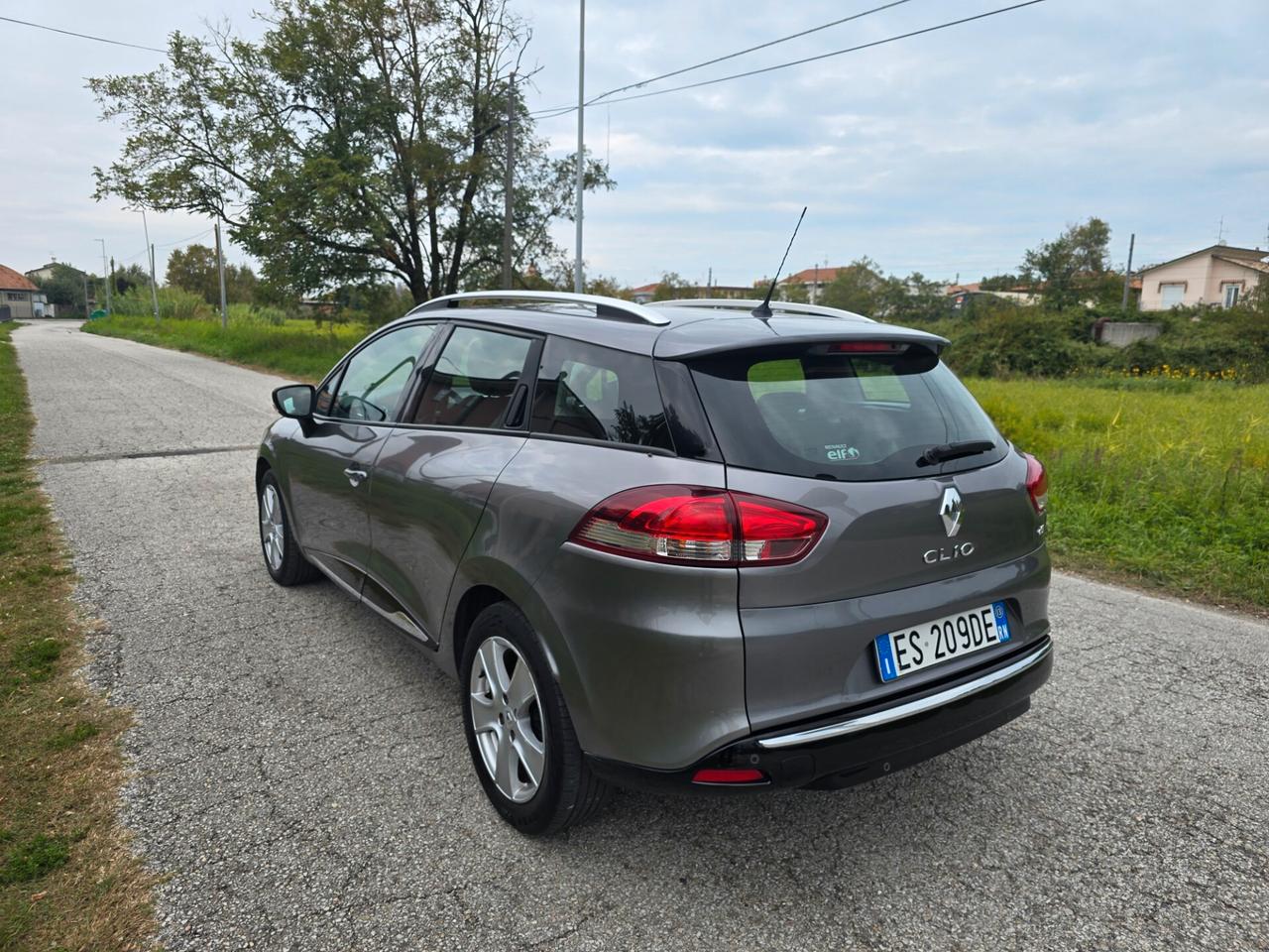 Renault Clio Sporter 1.5 DCI con GARANZIA