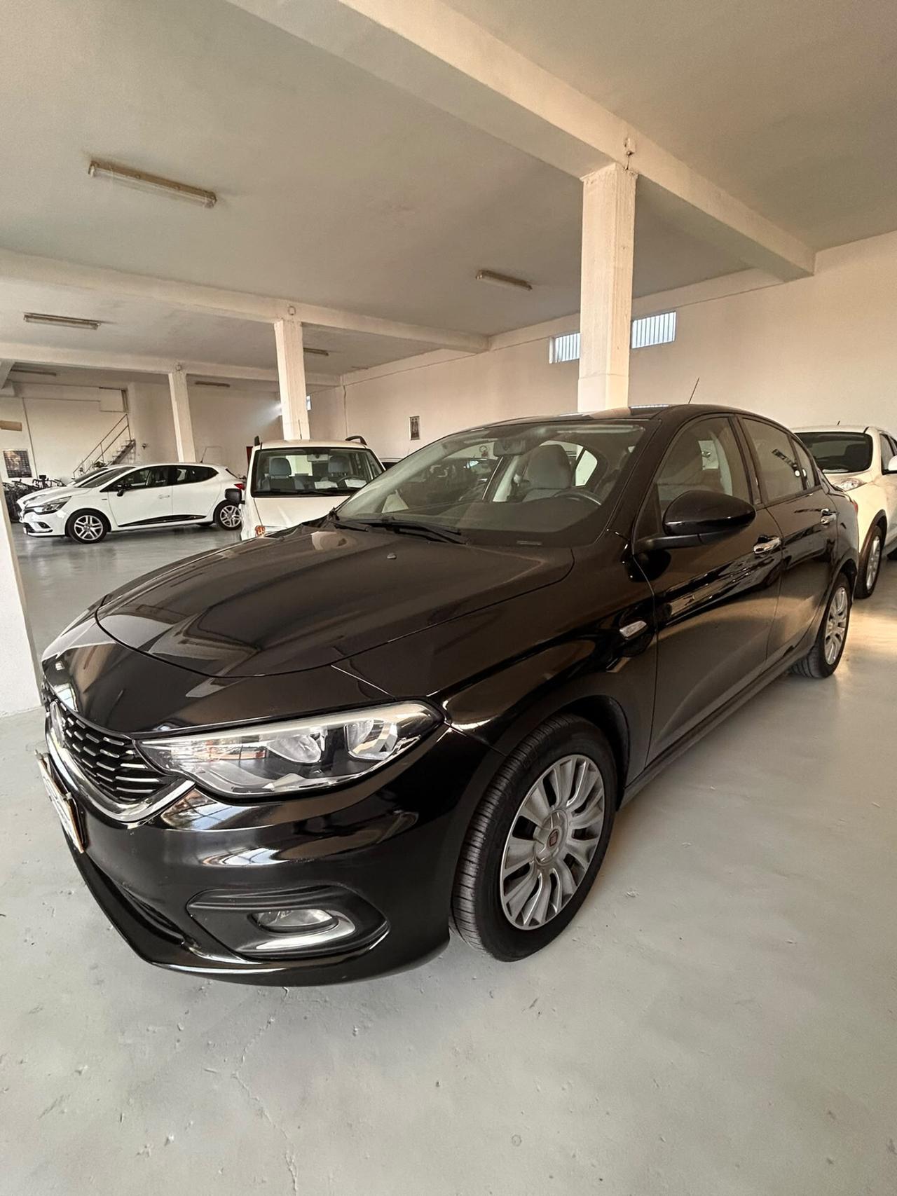 Fiat Tipo 1.4 4 porte Easy