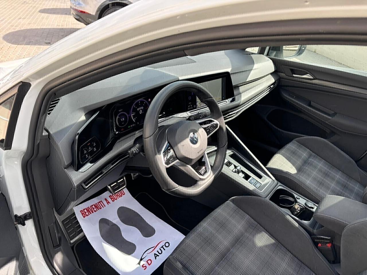 Volkswagen Golf 2.0 TDI GTD DSG.-/