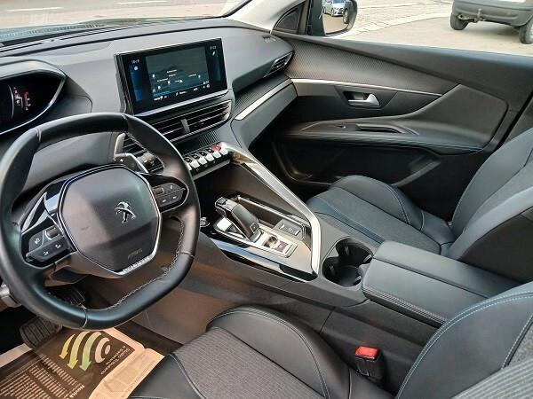 PEUGEOT 3008 1.5 BlueHDi 130 CV S&S EAT8 ALLURE