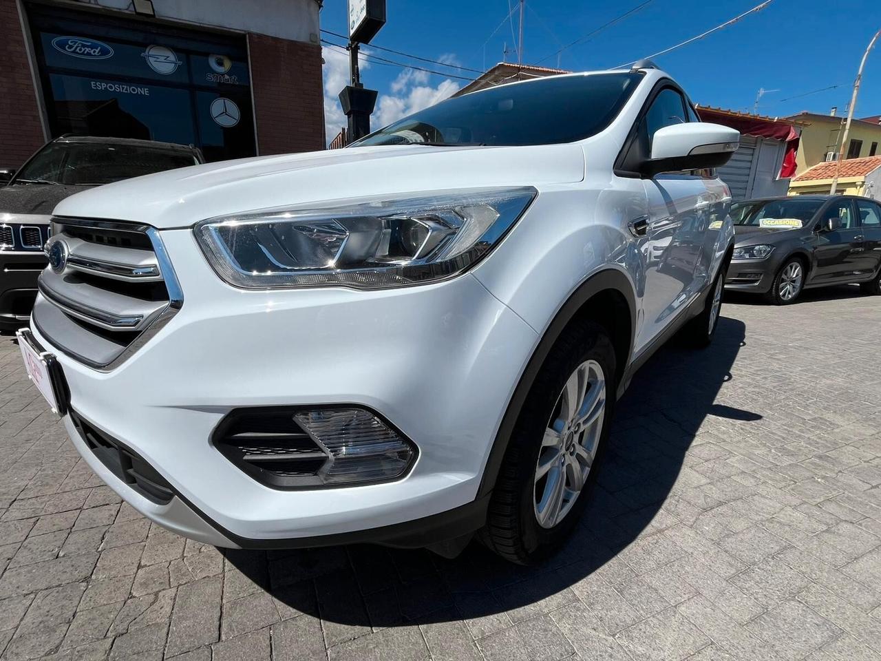 Ford Kuga 2.0 TDCI 120 CV S&S 2WD Powershift Business