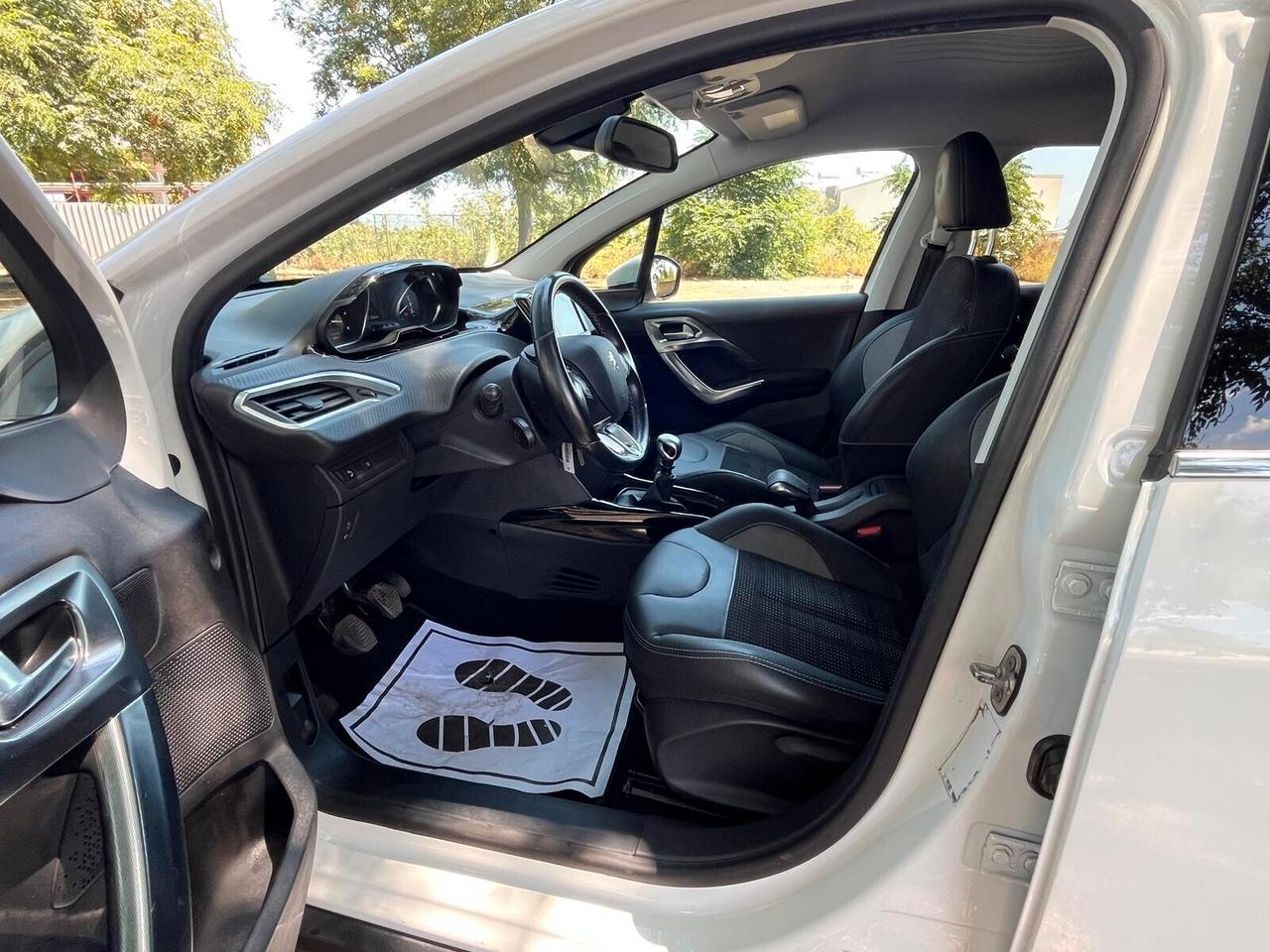 Peugeot 2008 BlueHDi 120 S&S Allure