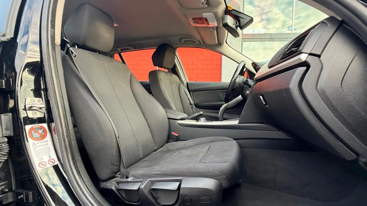 Bmw 318 318d Touring Neopatentati aut.