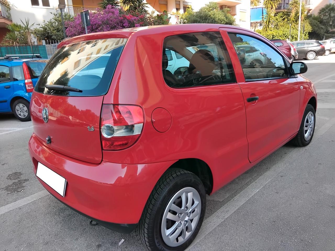 VOLSKWAGEN FOX PERFETTA PER NEOPATENTATI