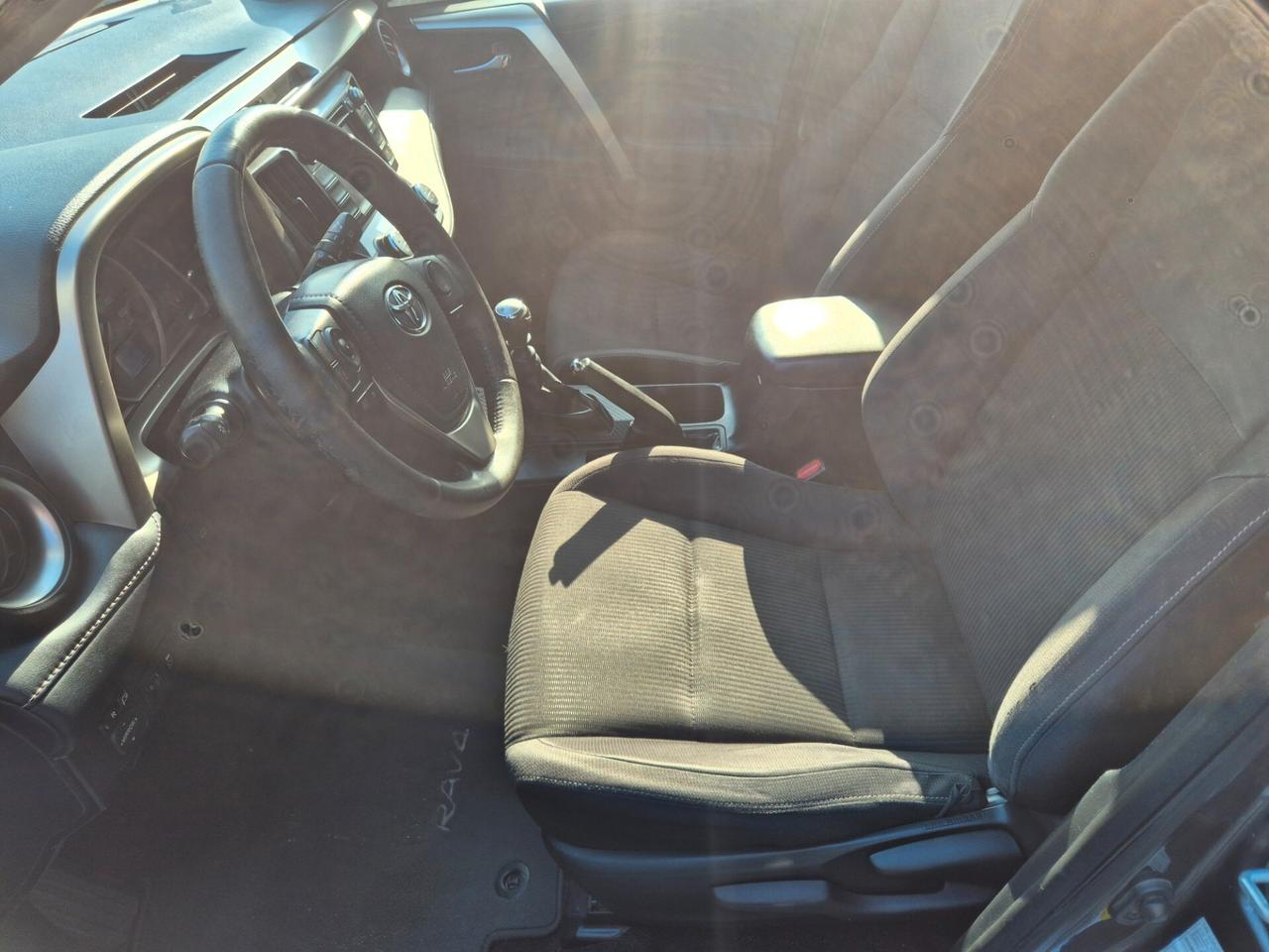 Toyota RAV 4 RAV4 2.0 D-4D 2WD STYLE