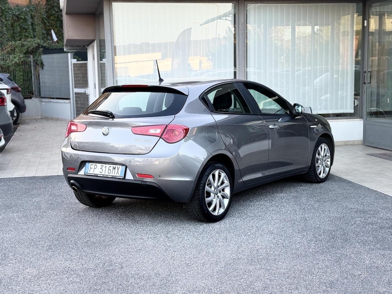 Alfa Romeo Giulietta 1.6 Diesel 120CV E6 Neo. Automatica - 2018