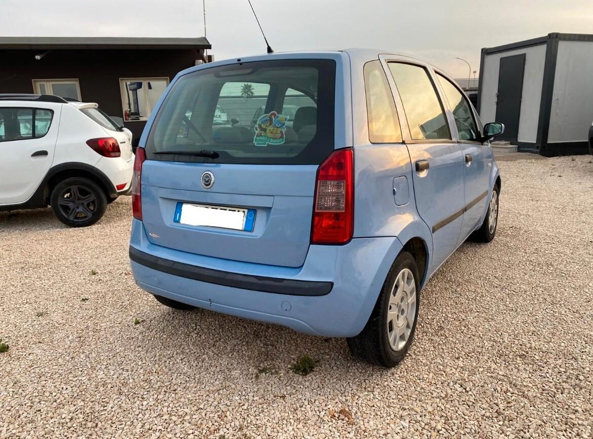 Fiat Idea 1.4 16V Emotion