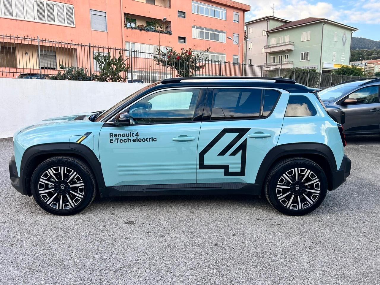 Renault 4 E-Tech Electric 150 CV Comfort Range Iconic