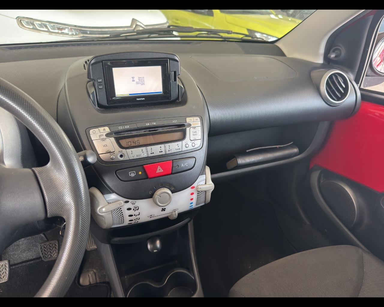 TOYOTA Aygo 1ª serie - Aygo 1.0 12V VVT-i 5 porte Active Connect