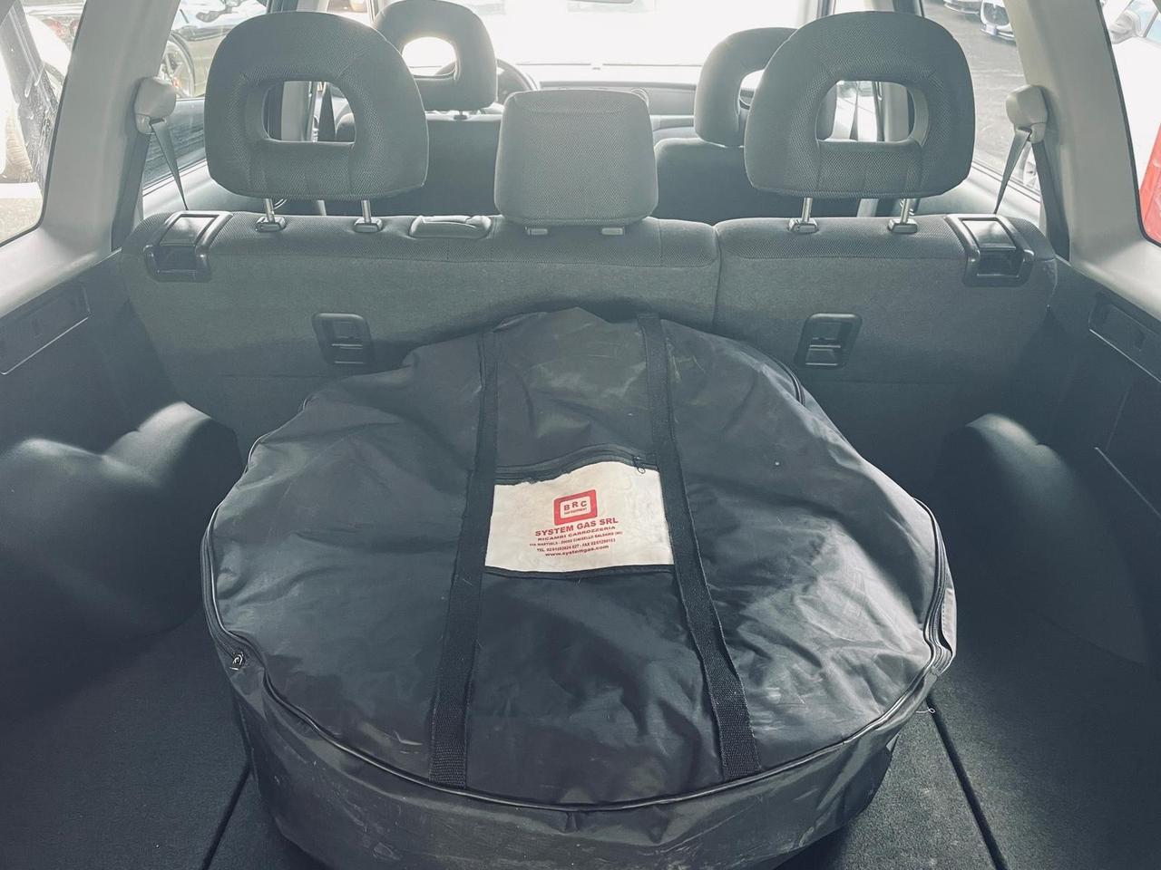 Mitsubishi Outlander 2.0i GPL 4WD PERMUTE RATE