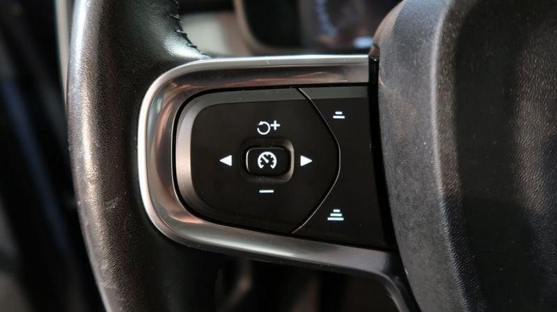 Volvo XC40 Recharge T5 Plug-in Hybrid Recharge Inscription Expression