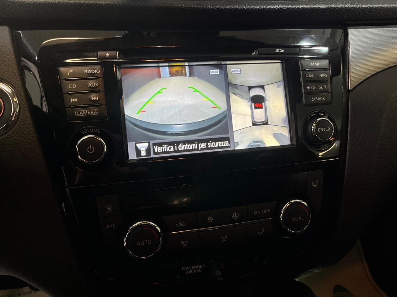 Nissan Qashqai 1.5 dCi N-Connecta