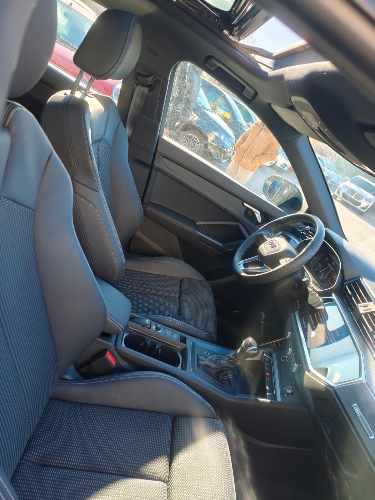 AUDI Q3 SPB 35TDI STRONIC SLINE TETTO APRIBILE