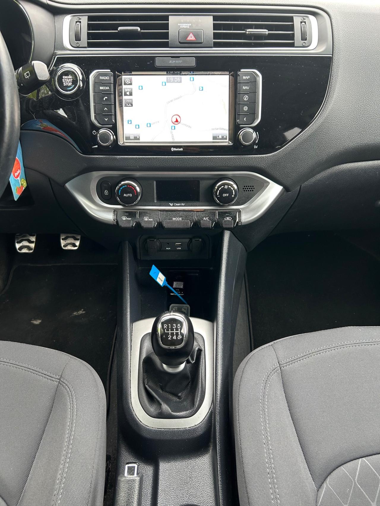 Kia Rio 1.4 CRDi 90CV 5 porte Cool