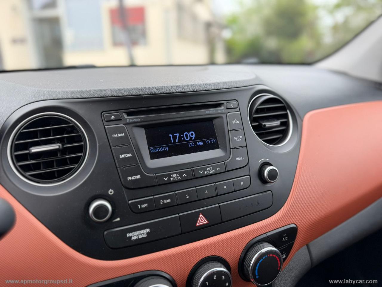 HYUNDAI i10 1.0 MPI Style