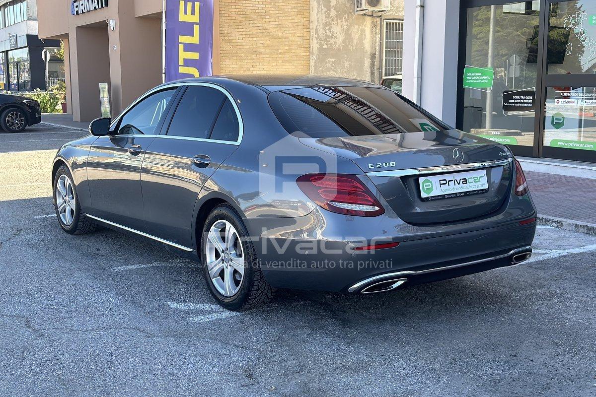 MERCEDES E 200 Auto Exclusive