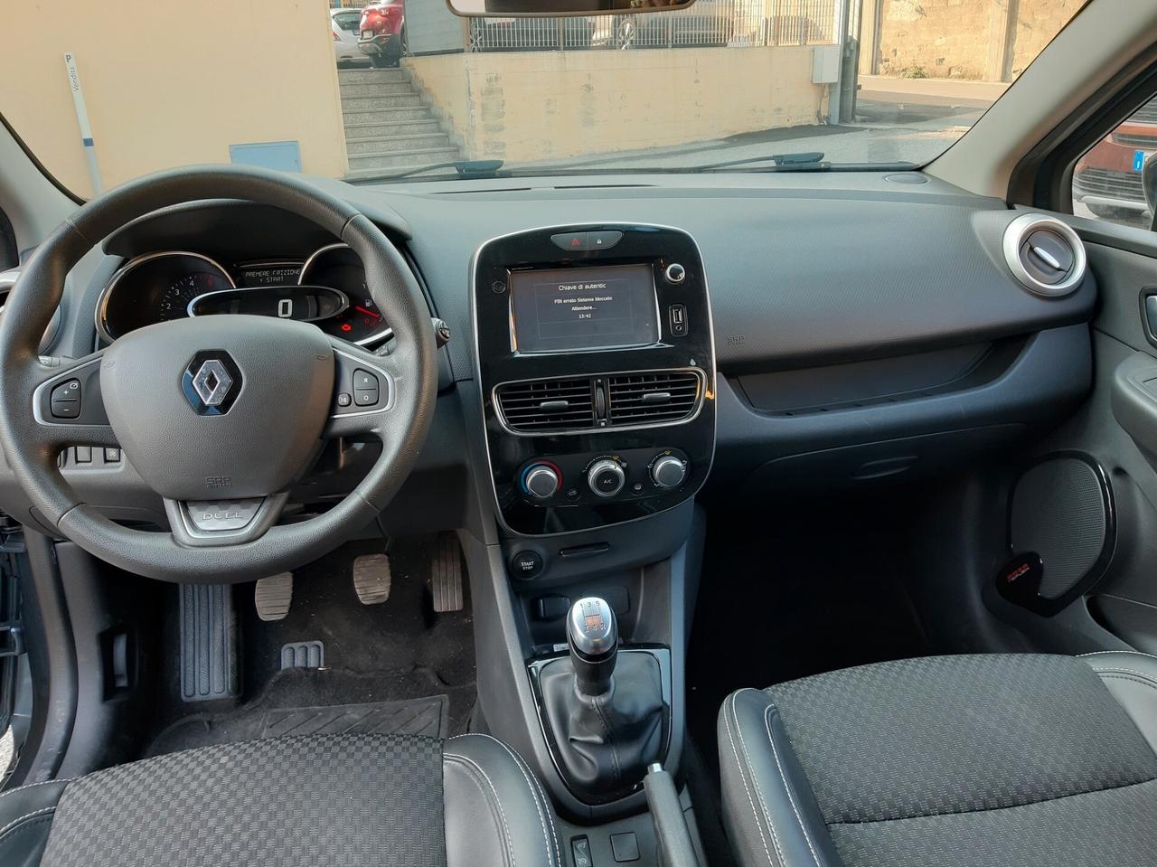 Renault Clio dCi 8V 75 CV 5 porte Duel