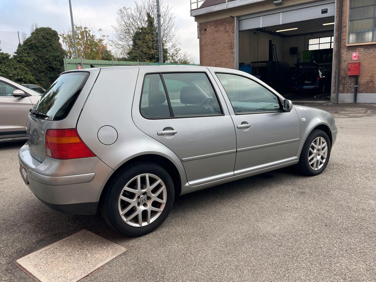 Volkswagen Golf 1.9 TDI