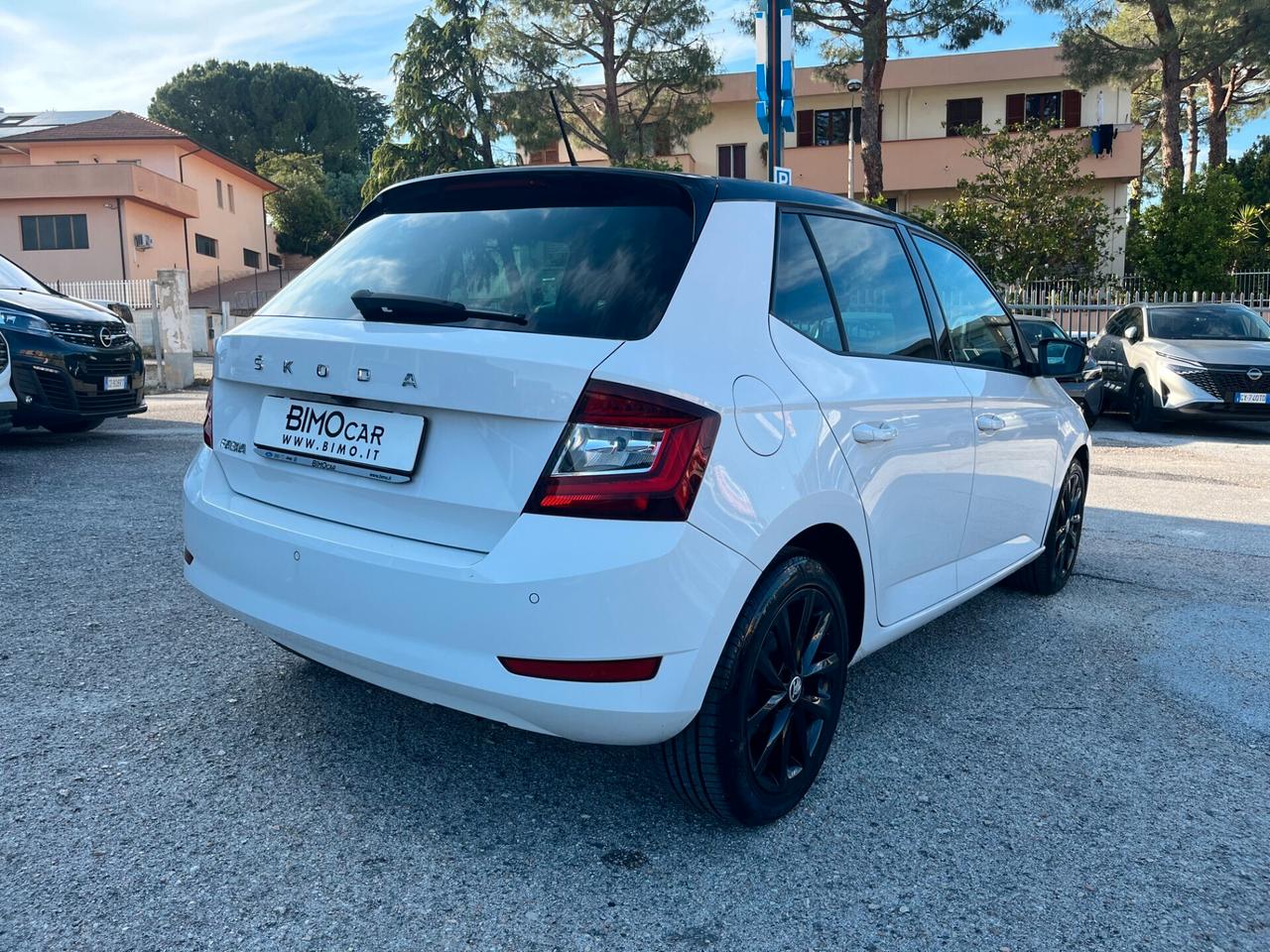 Skoda Fabia 1.0 MPI 60 CV Twin Color Nero