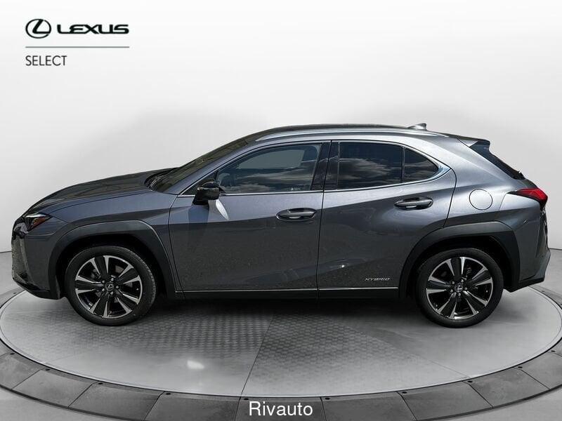 Lexus UX Hybrid Luxury