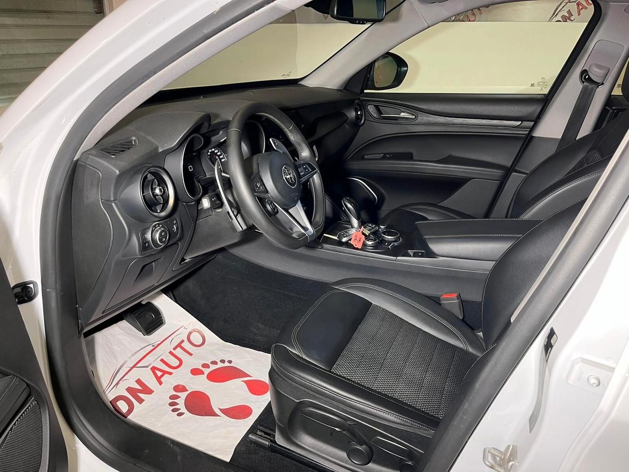 Alfa Romeo Stelvio 2.2 Turbodiesel 180 CV AT8 Q4 Executive