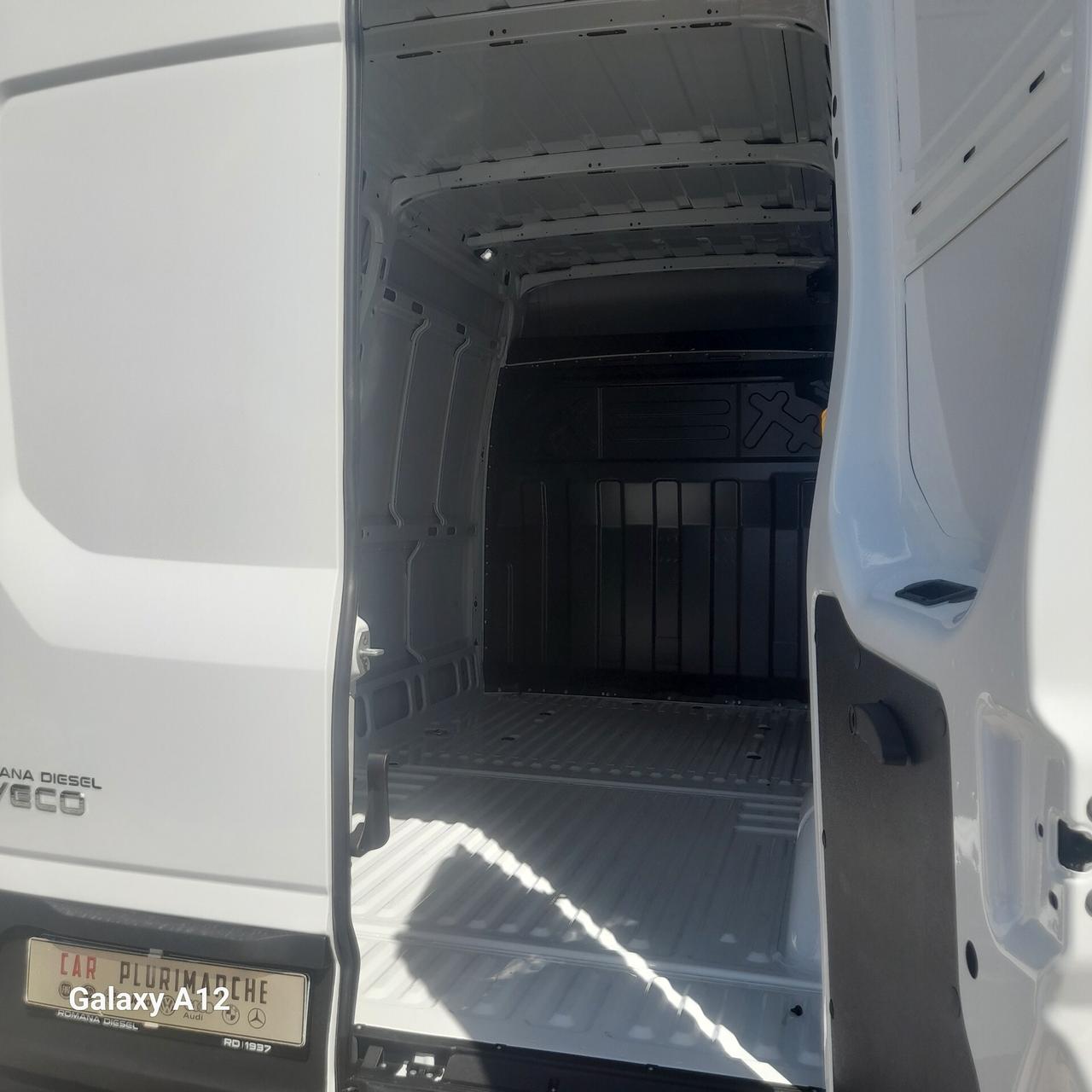 Iveco Daily 35S12V 2.3 HPT PM-TN Furgone
