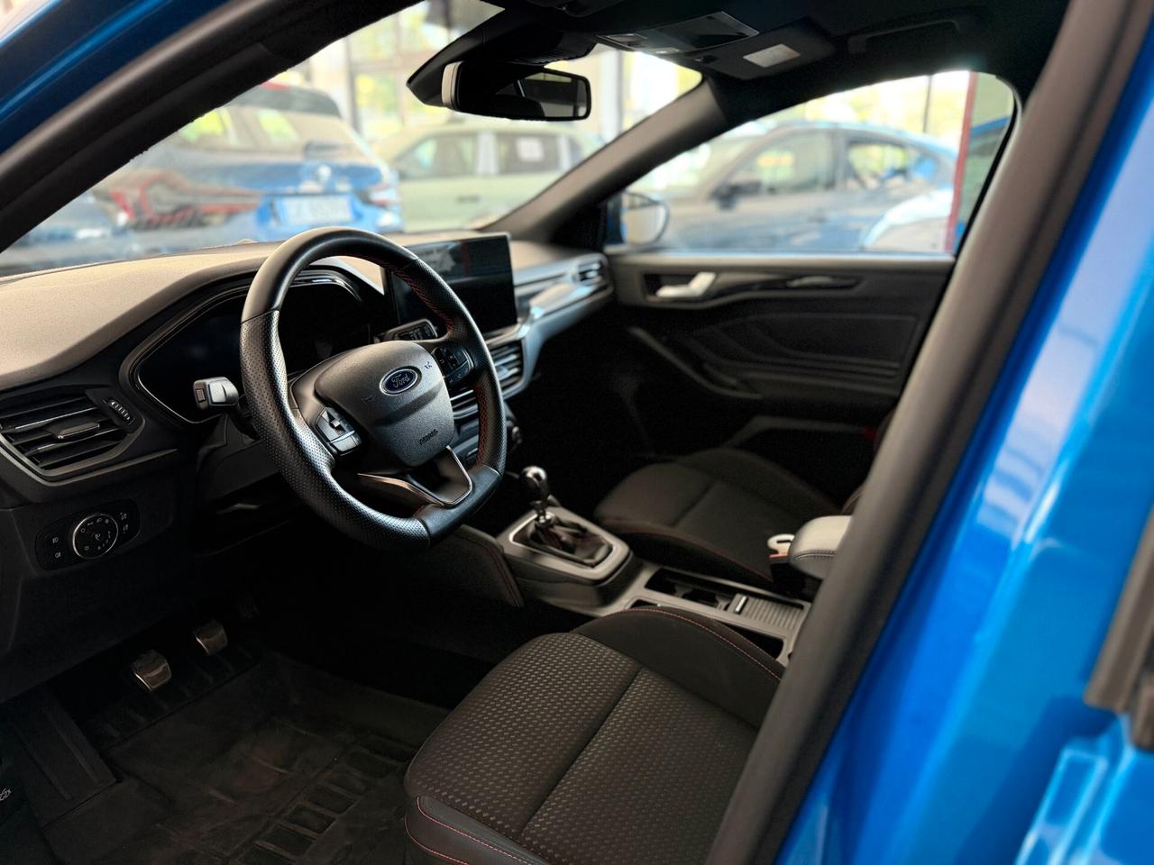 Ford Focus 1.0 EcoBoost Hybrid 125 CV 5p. ST-Line