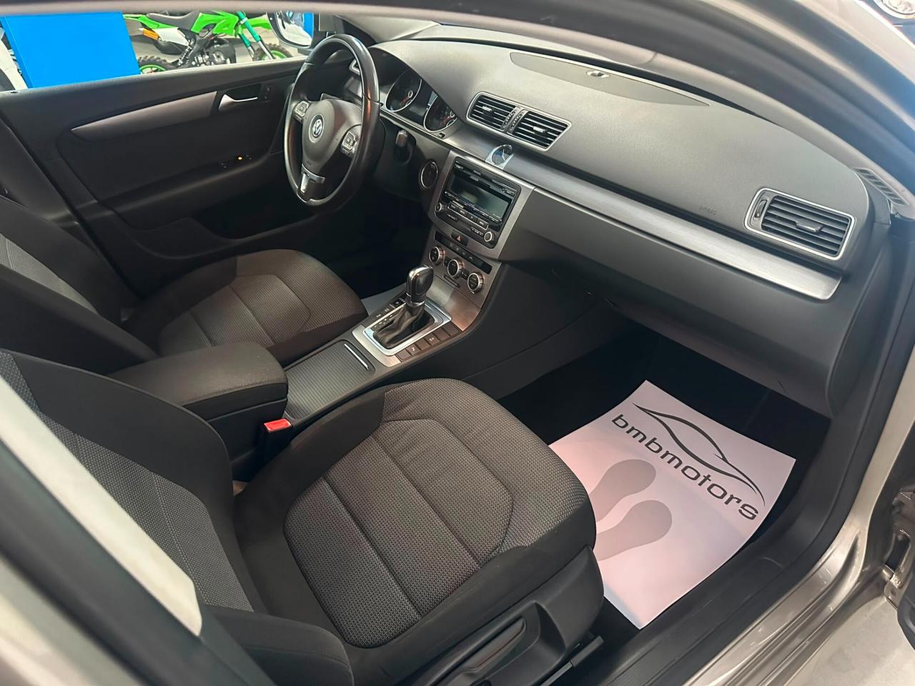 Volkswagen Passat 2.0 TDI DSG Highline BlueM. Tech.