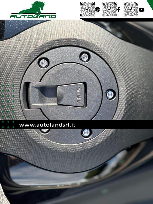 YAMAHA T Max 560 TECH MAX UNIPRO GARANZIA UFFICIALE