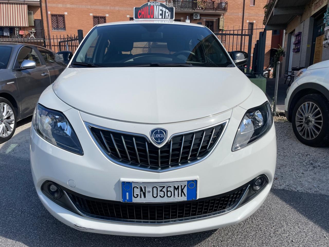 Lancia Ypsilon 1.0 Hybrid Alberta Ferretti !!19000KM!!