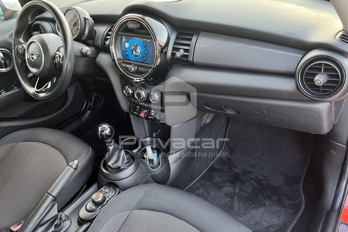 MINI Mini 1.5 Cooper D Business 5 porte