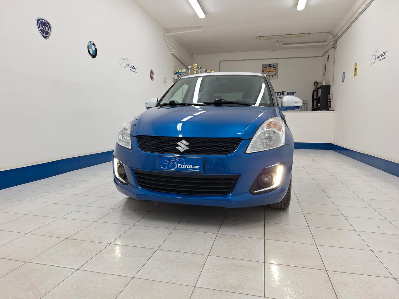 Suzuki Swift 1.3 DDiS 75cv B-Top Bi-Color