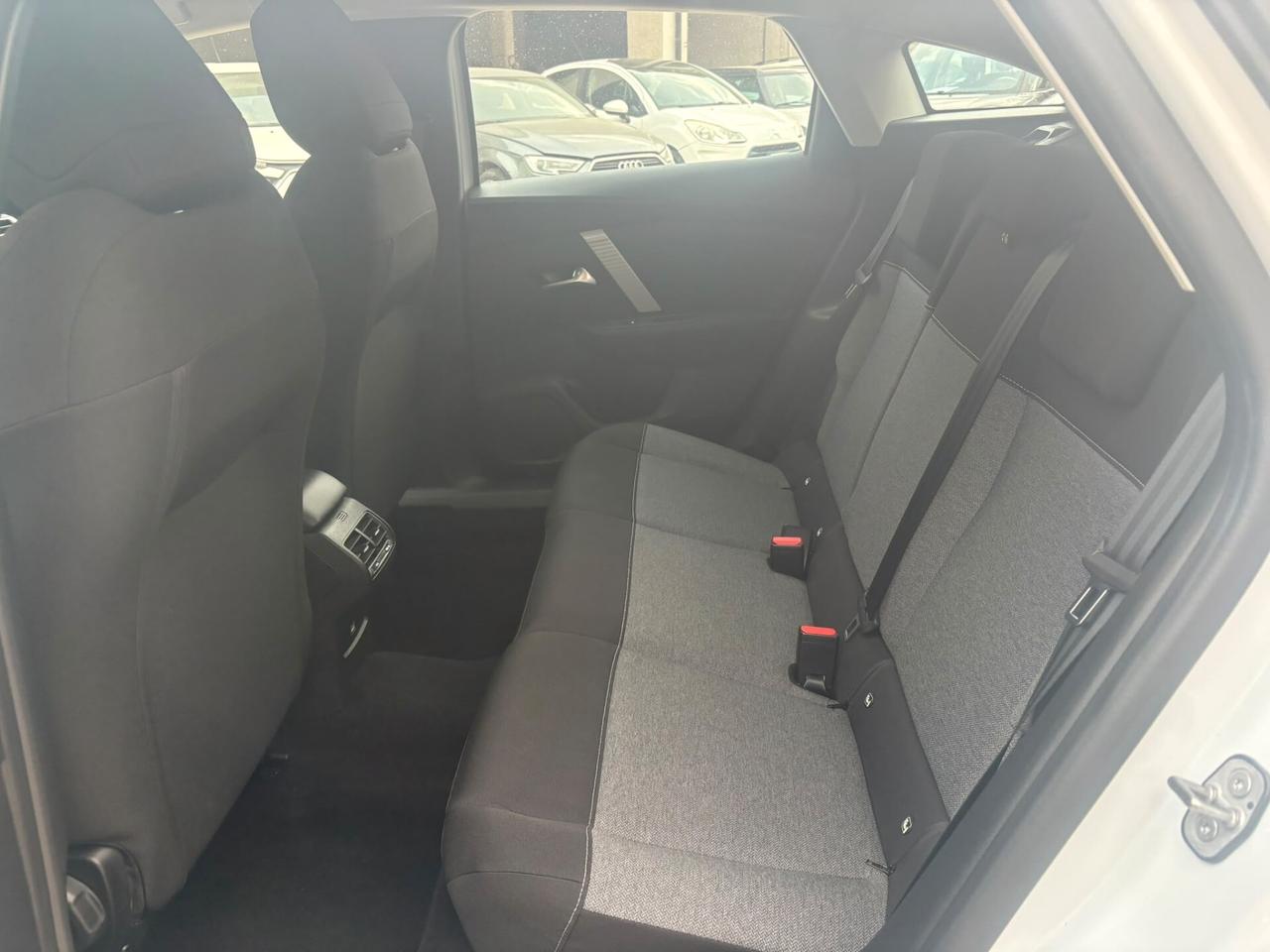 Citroen C4 Hybrid 100 e-DCS6 You