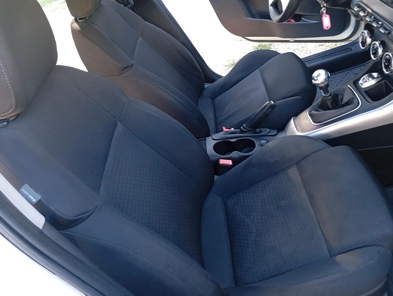Alfa Romeo Giulietta 1.6 JTDm-2 105 CV BEN TENUTA