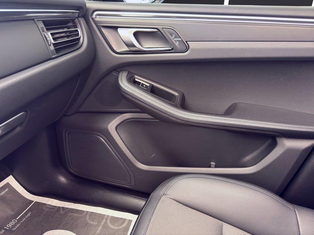 Porsche Macan 2.0 265cv pdk