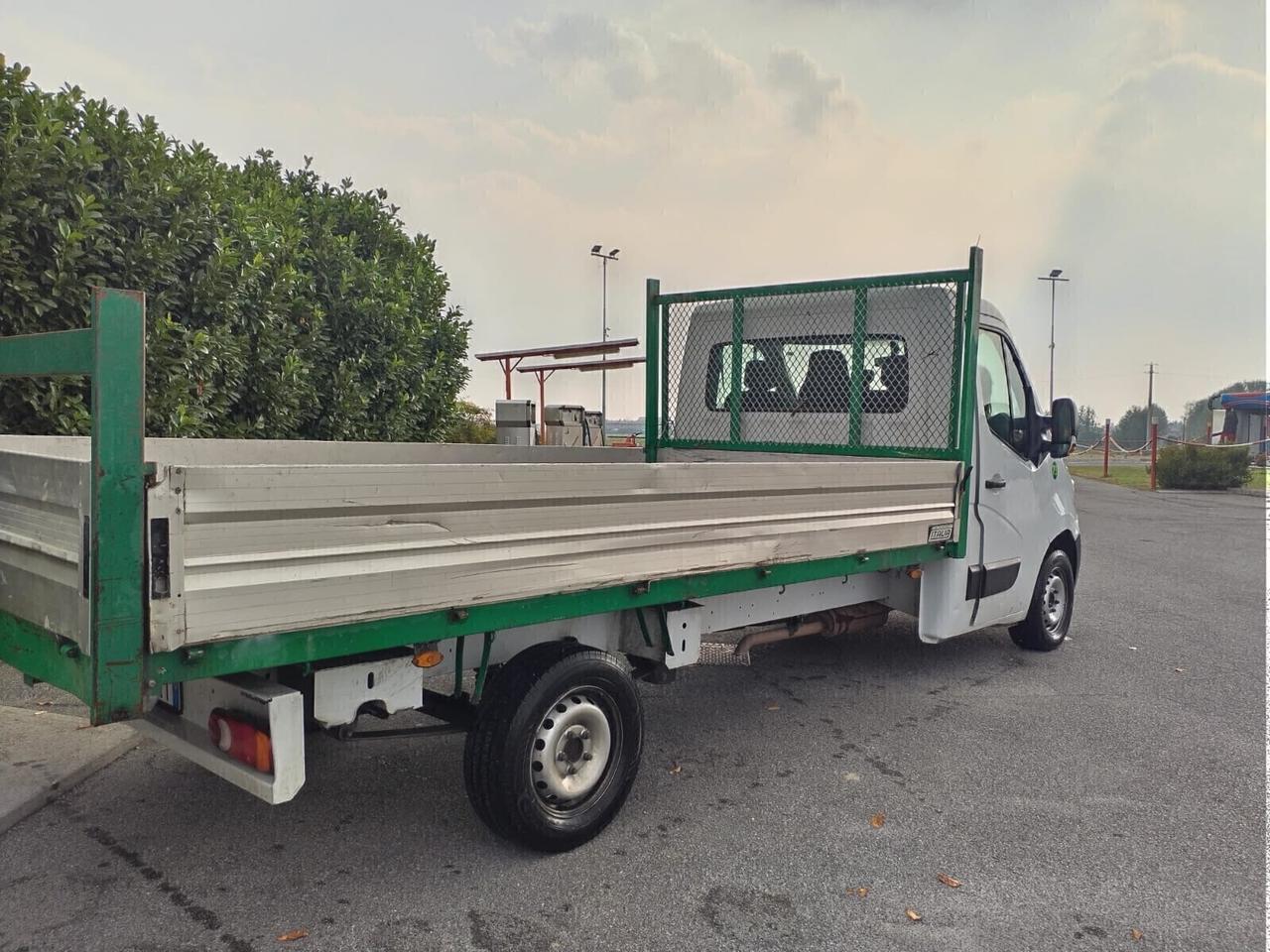 Renault Master T35 2.3 dCi 2015