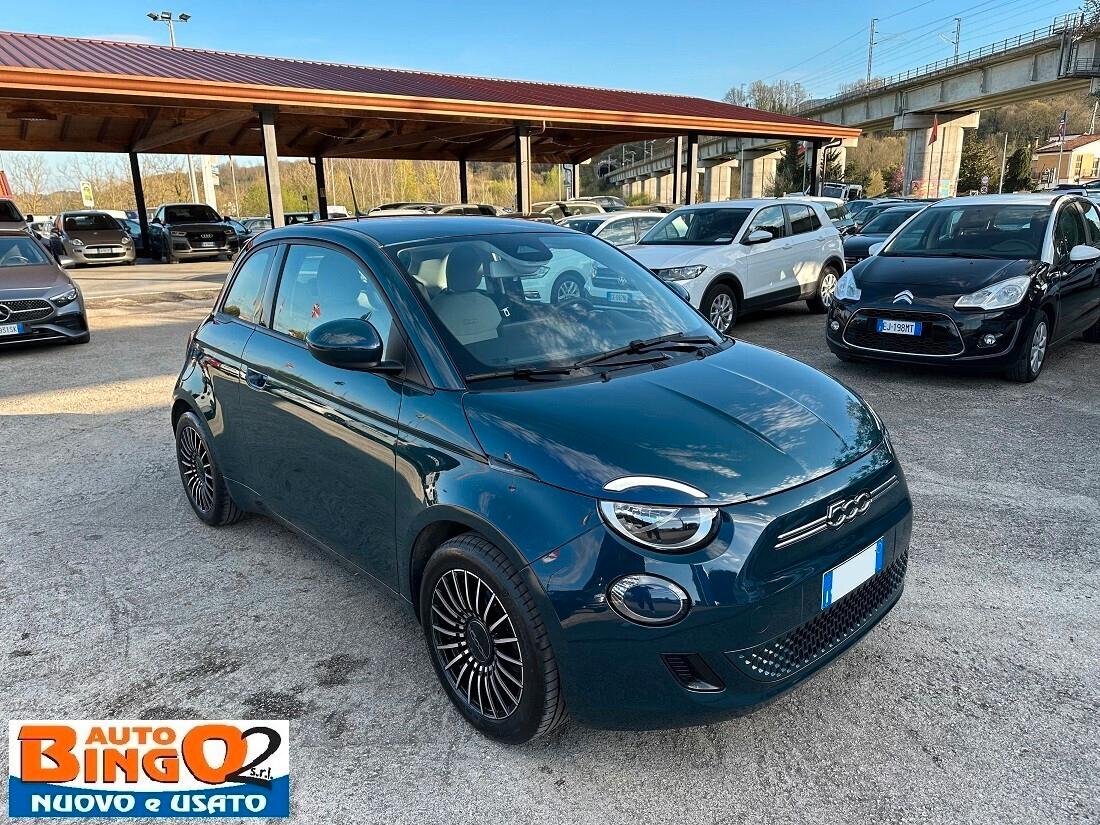 Fiat 500 La Prima Berlina 42 kWh