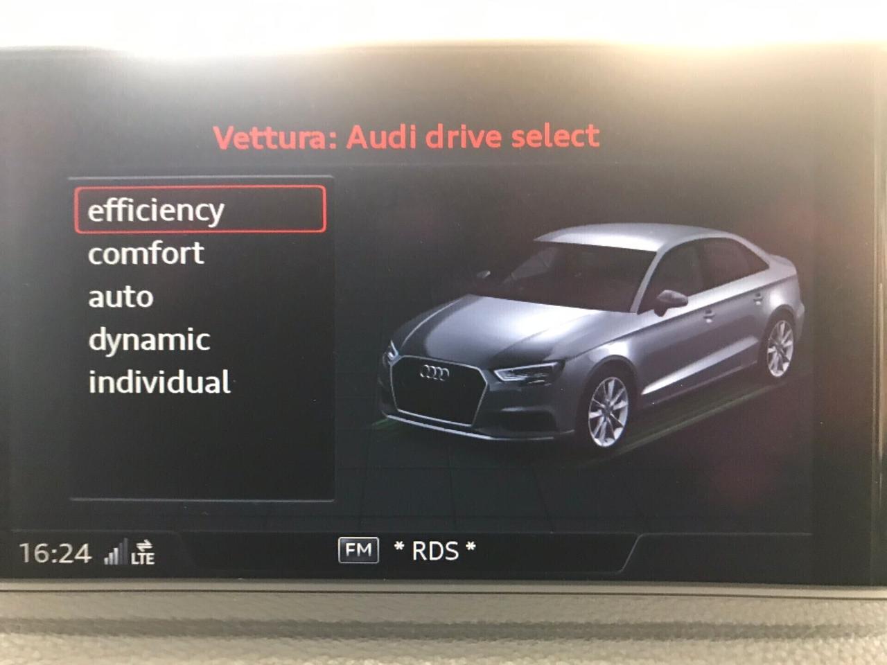 Audi A3 1.6 TDI SEDAN S-LINE 7/2019 IVA ESPOSTA
