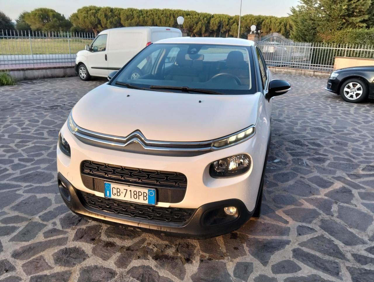 Citroen C3 PureTech 83 S&S Shine