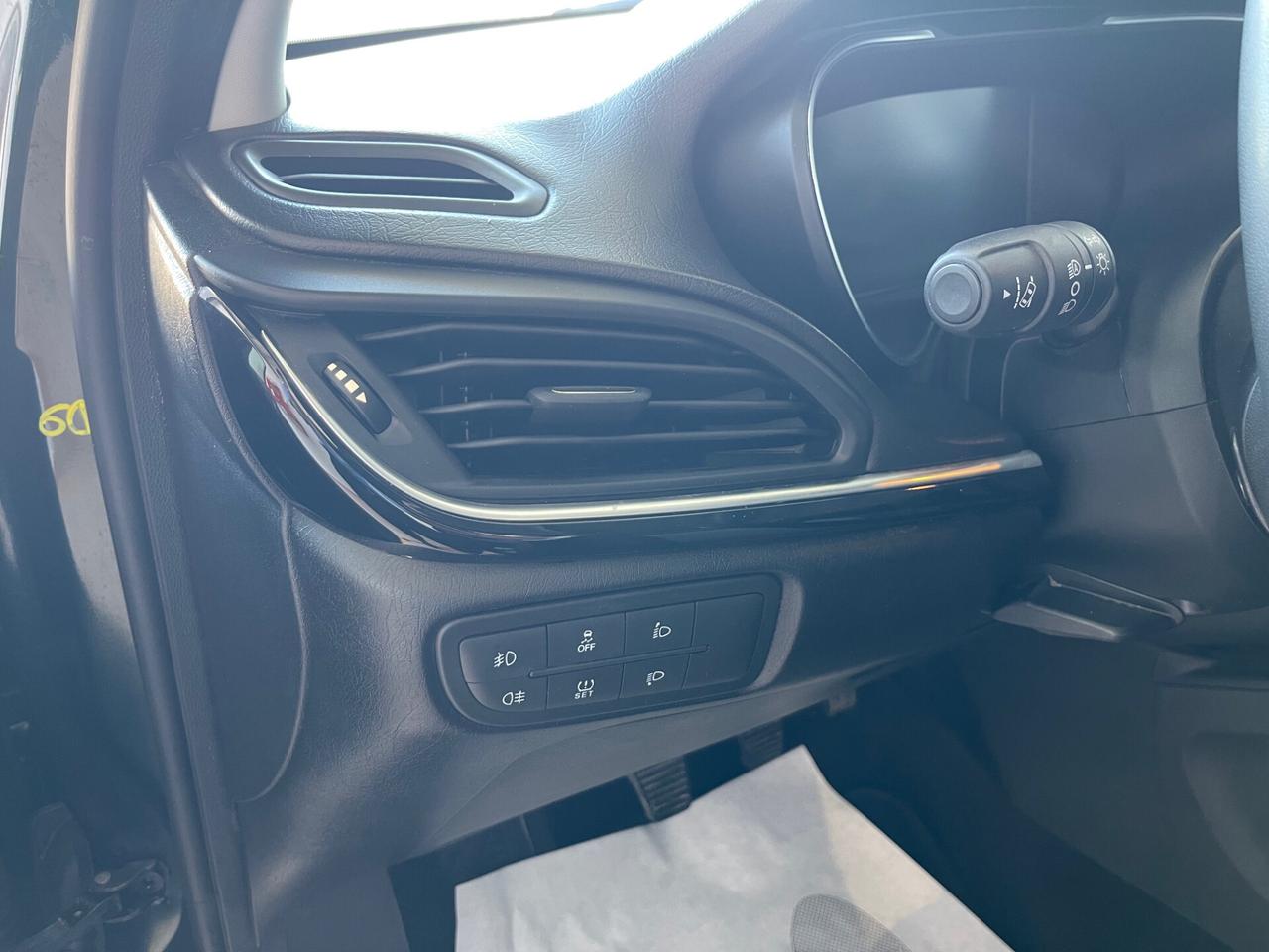 Fiat Tipo 1.0 5 porte Cross - NO VINCOLO DI FINANZIAMENTO