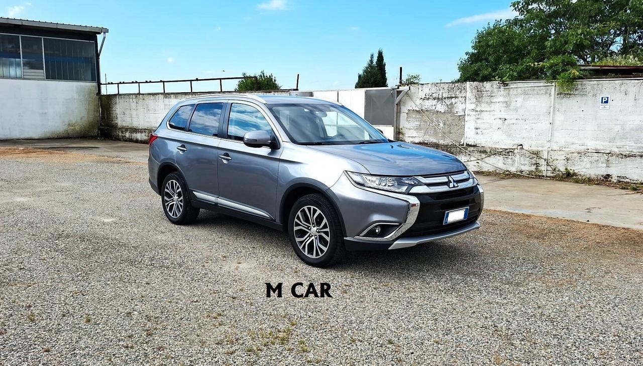 Mitsubishi Outlander 2.2 DI-D 2WD Insport 7p.
