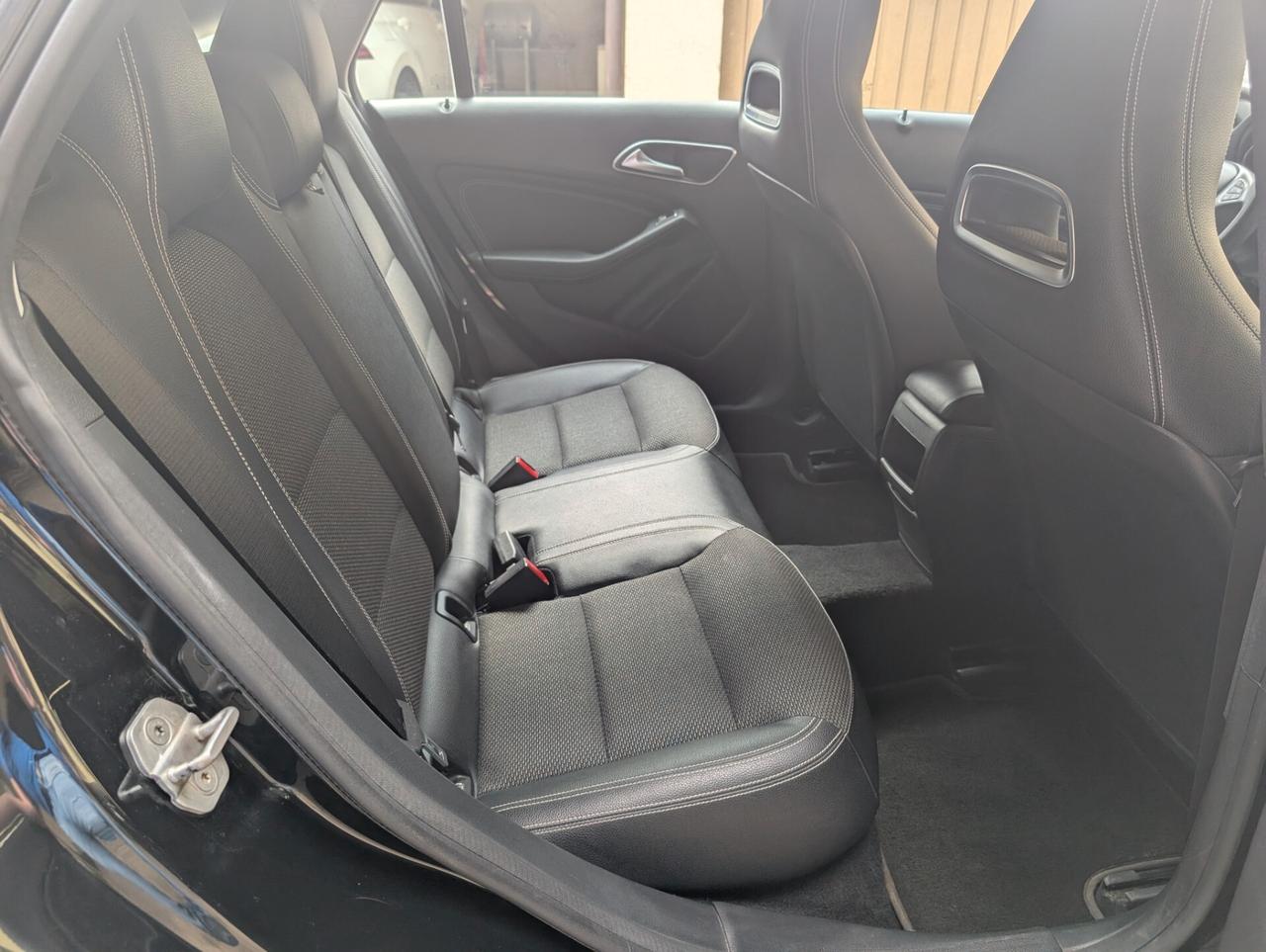 Mercedes-benz CLA 200 CLA 200 d S.W. Automatic Sport