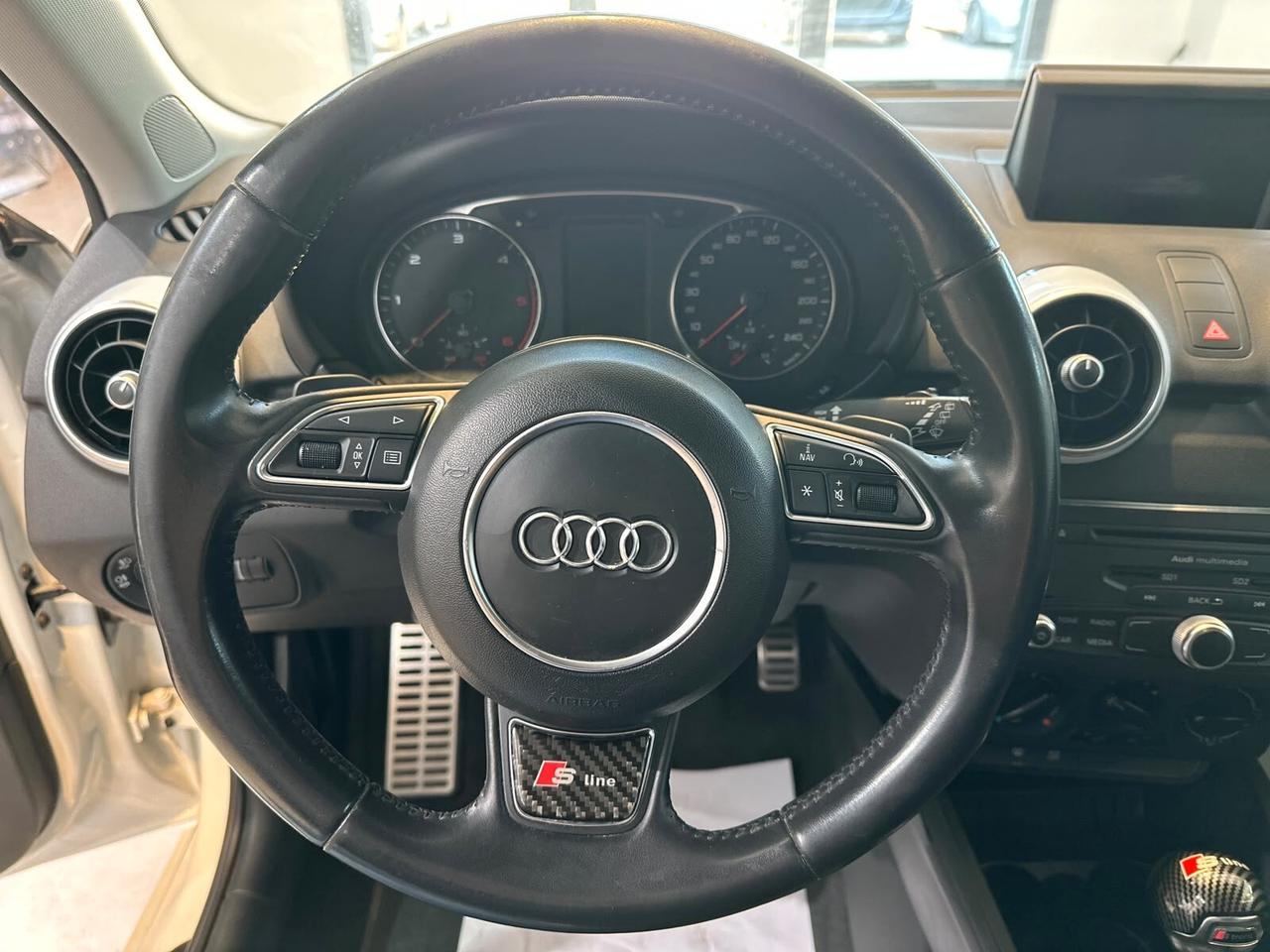 Audi A1 1.6 TDI S tronic Attraction