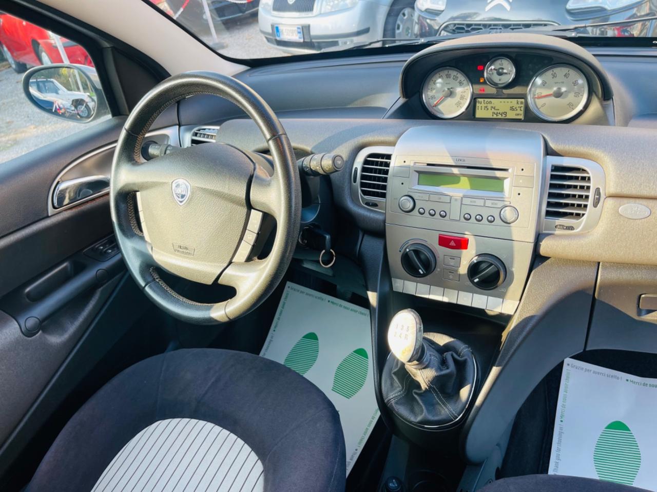 Lancia Ypsilon 1.2 111.000km!!! Ok Neopatentati