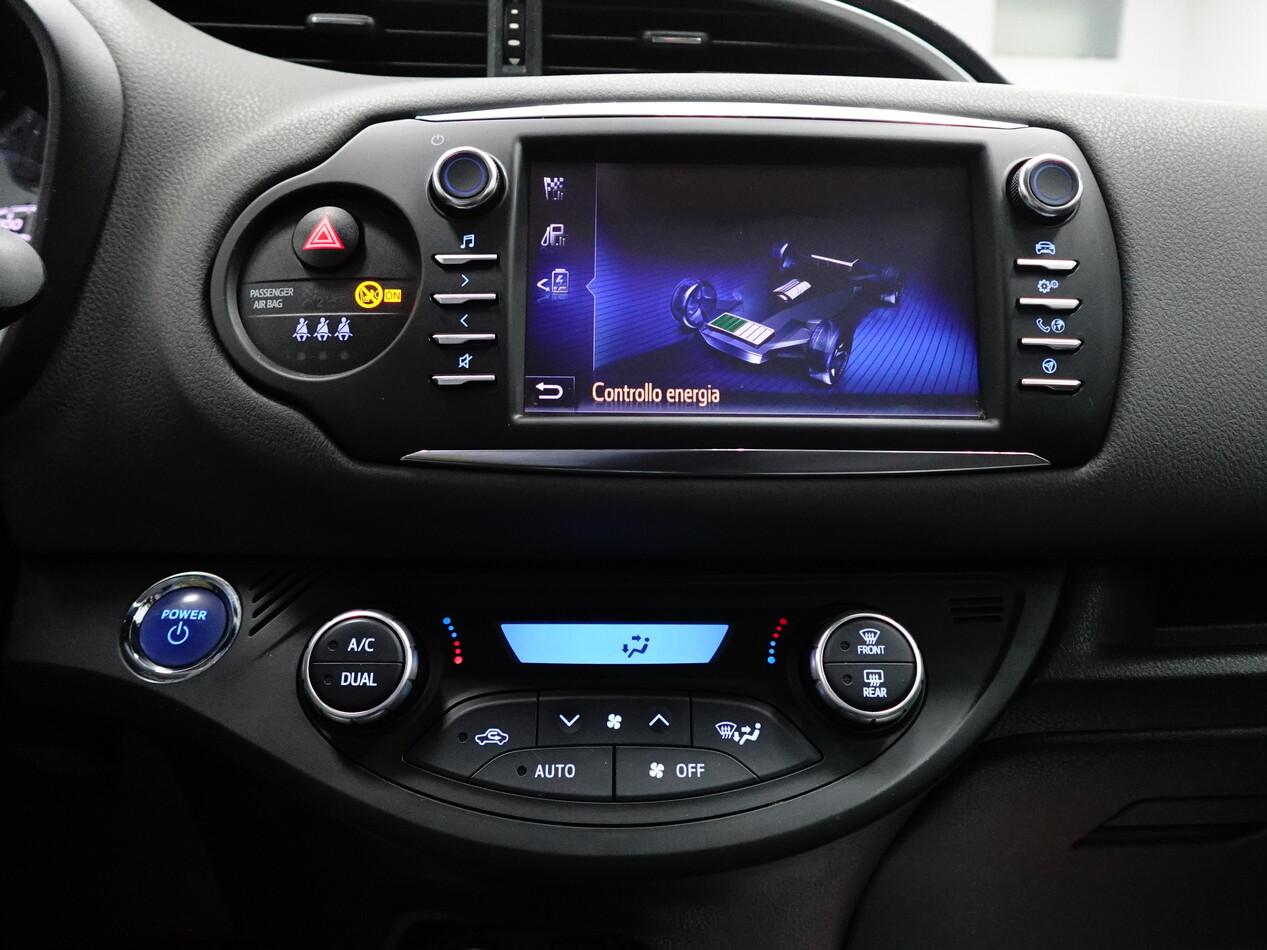 Toyota Yaris 1.5 E-CVT HYBRID 73 CV ACTIVE