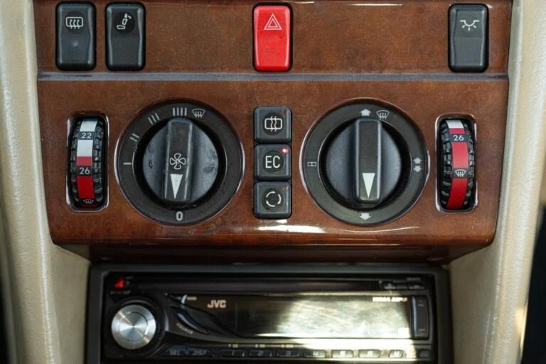 MERCEDES-BENZ CE 200 - MER00274