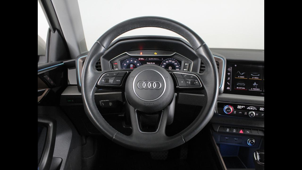 AUDI A1 II 2019 Sportback - A1 Sportback 25 1.0 tfsi Admired s-tr
